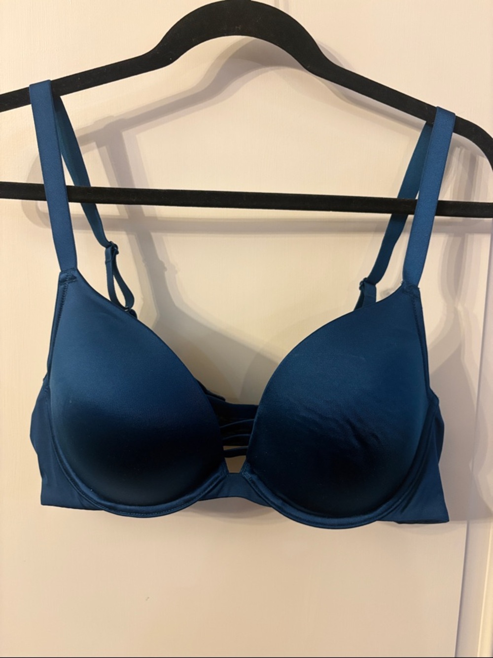 Soma Deep Teal Seamless T-Shirt Bra with Strappy Center